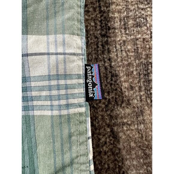 Patagonia Organic Flannel Cotton Short Sleeve Shirt Mens Small Plaid Button - Picture 5 of 8